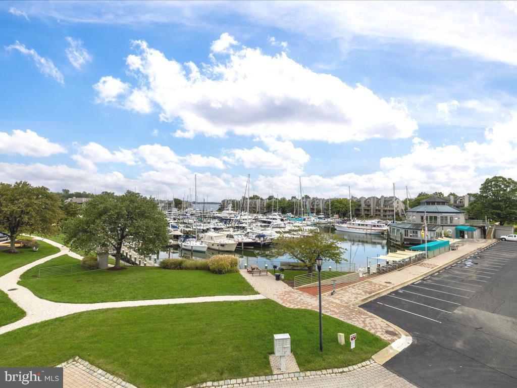CHESAPEAKE HARBOUR - Residential
