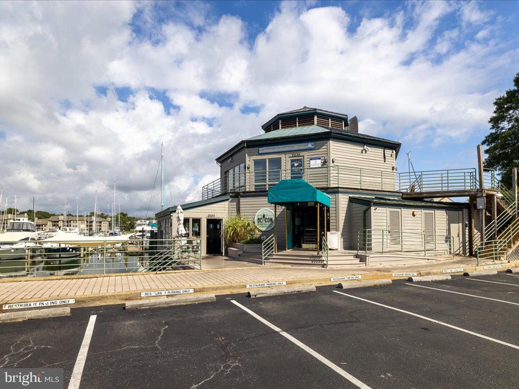 CHESAPEAKE HARBOUR - Residential