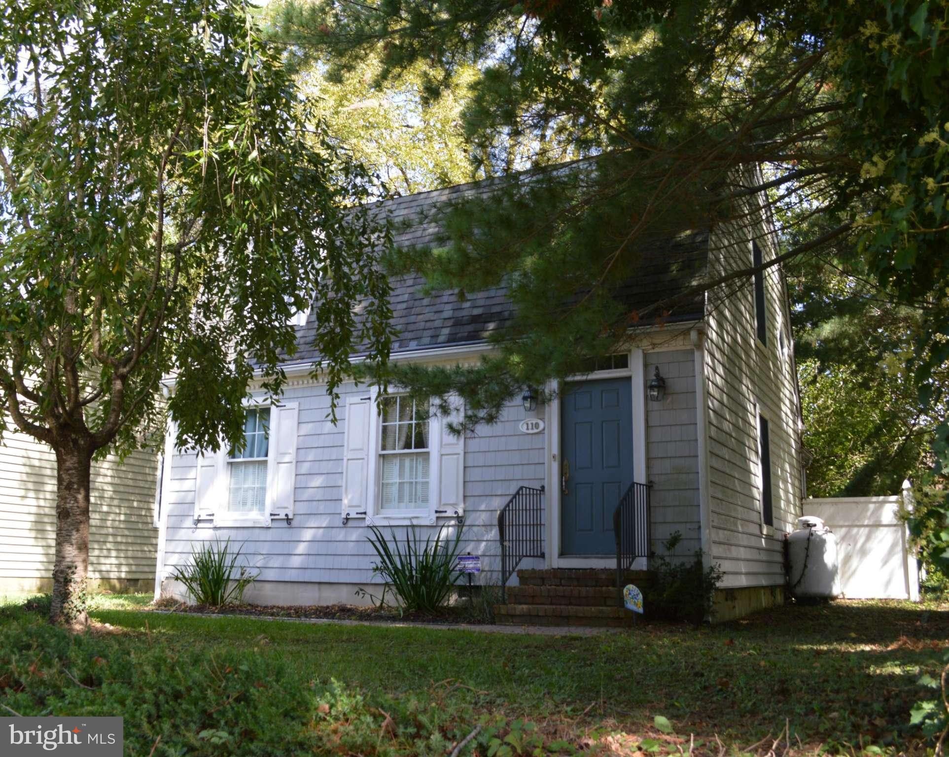 CENTREVILLE - Residential