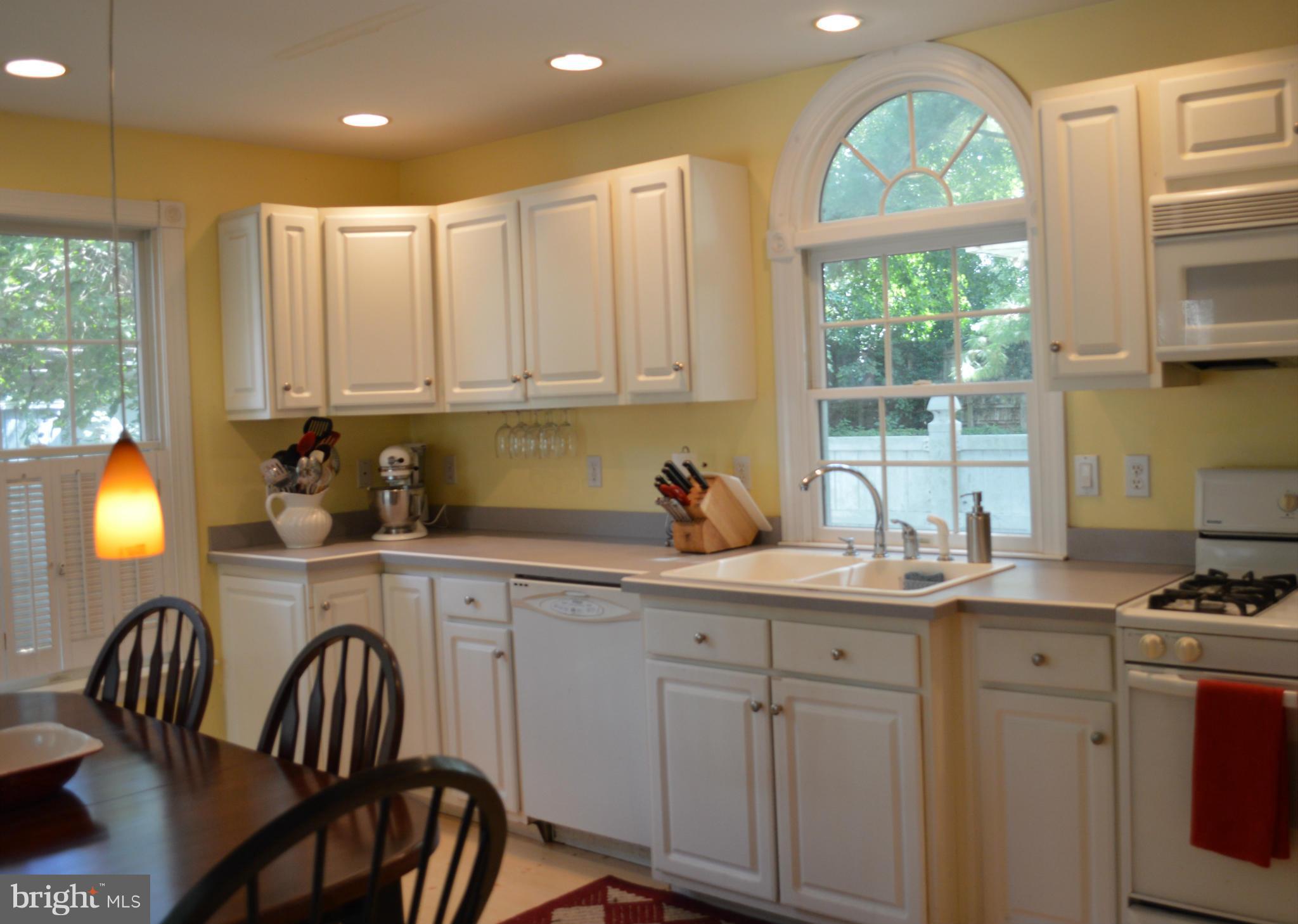 CENTREVILLE - Residential