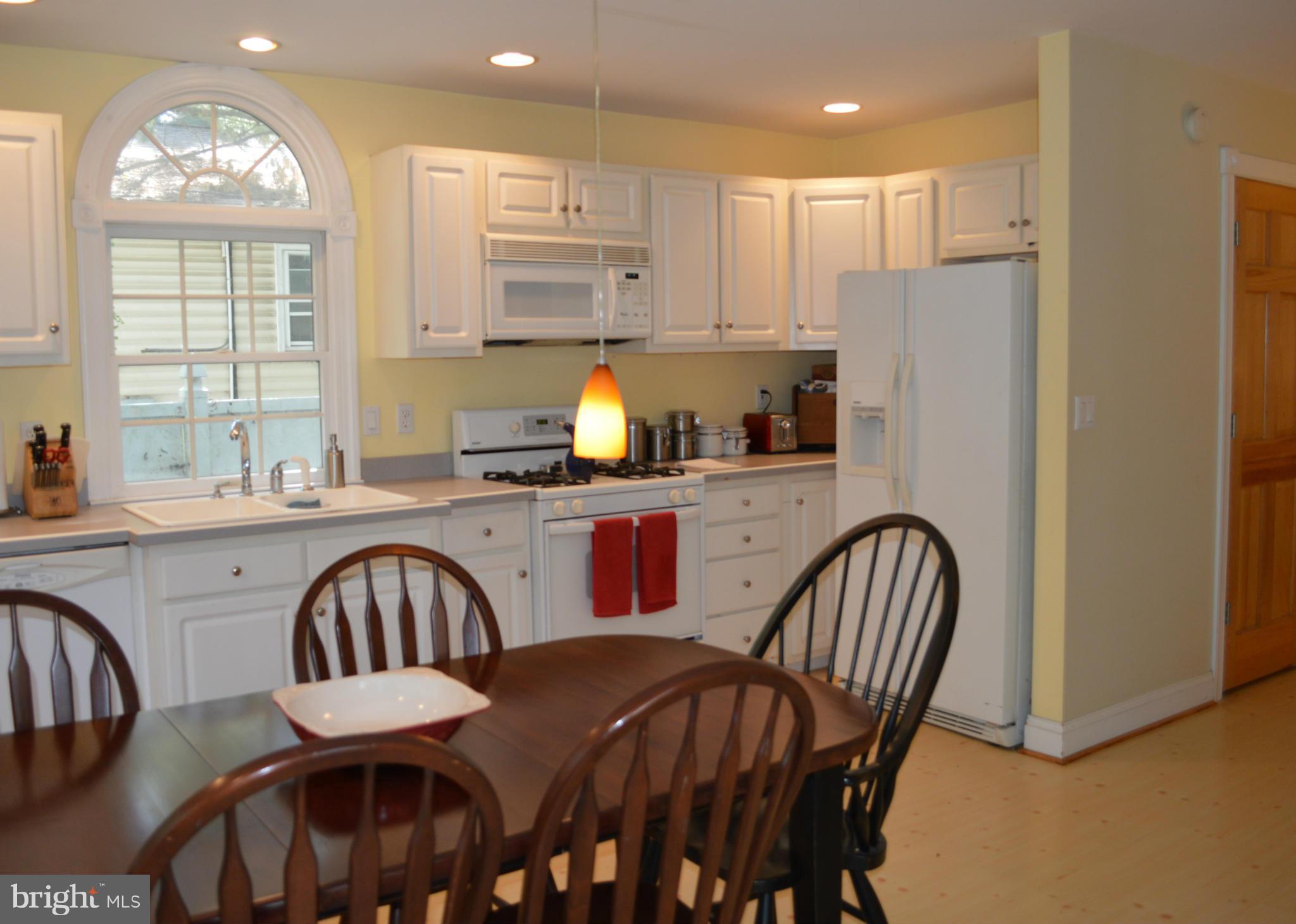 CENTREVILLE - Residential