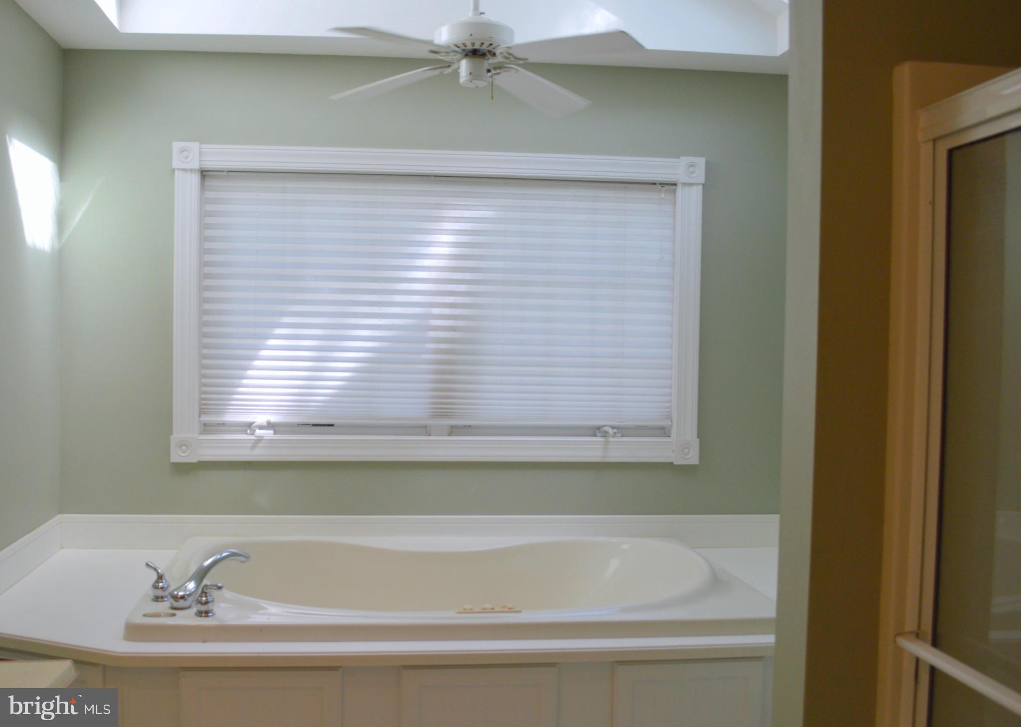 CENTREVILLE - Residential