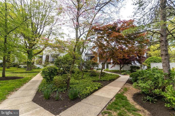 FOX VALLEY - Residential Lease