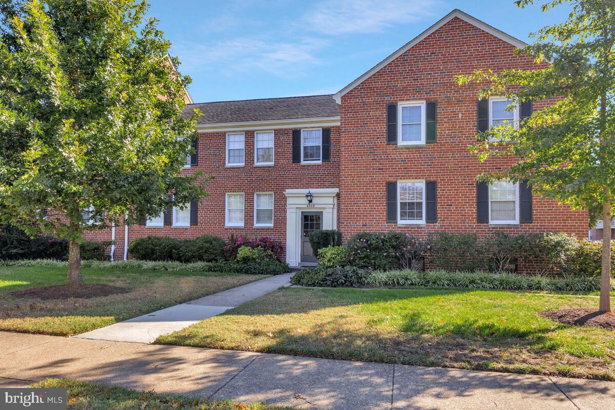 6609 POTOMAC AVENUE B1