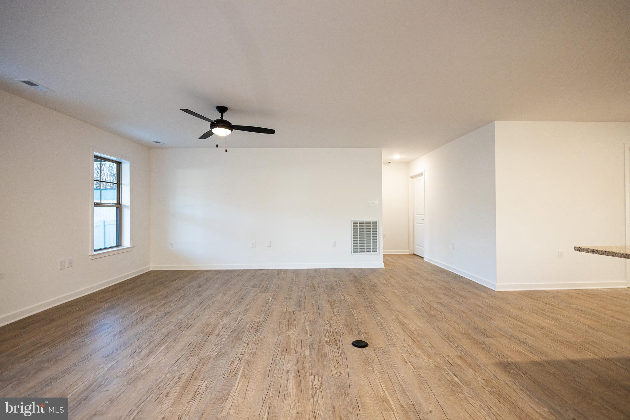 THE VILLAS AT WARM SPRINGS - Residential