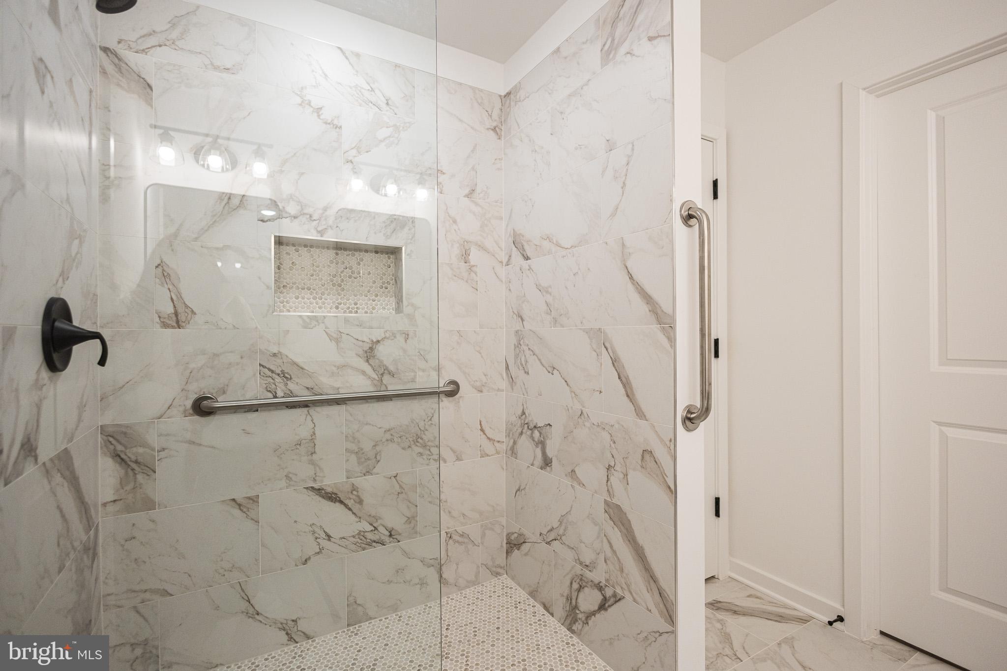 THE VILLAS AT WARM SPRINGS - Residential