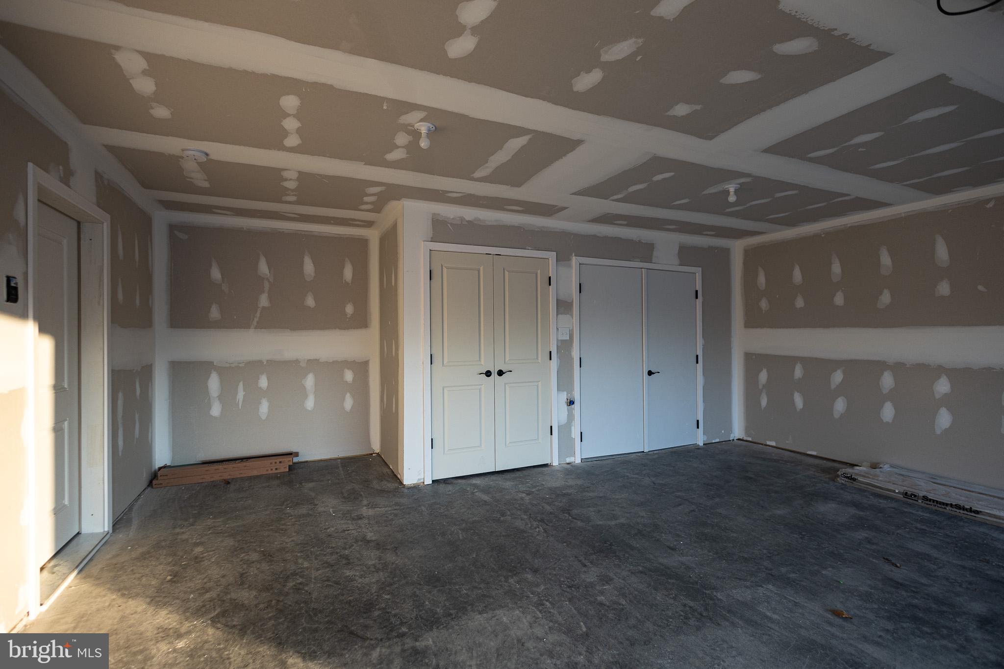 THE VILLAS AT WARM SPRINGS - Residential