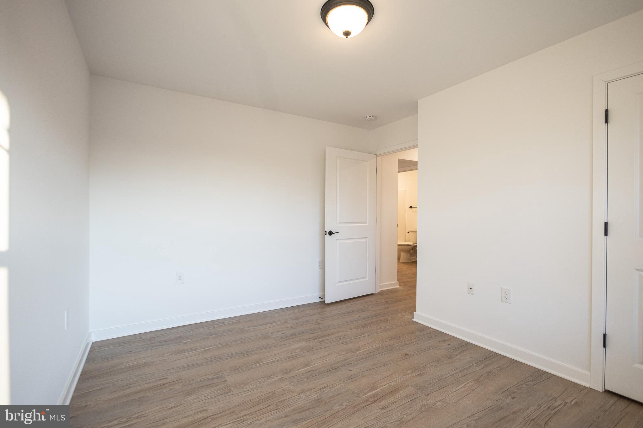 THE VILLAS AT WARM SPRINGS - Residential