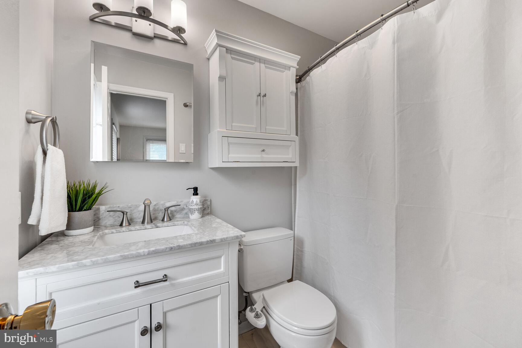 LACEY FOREST - Residential