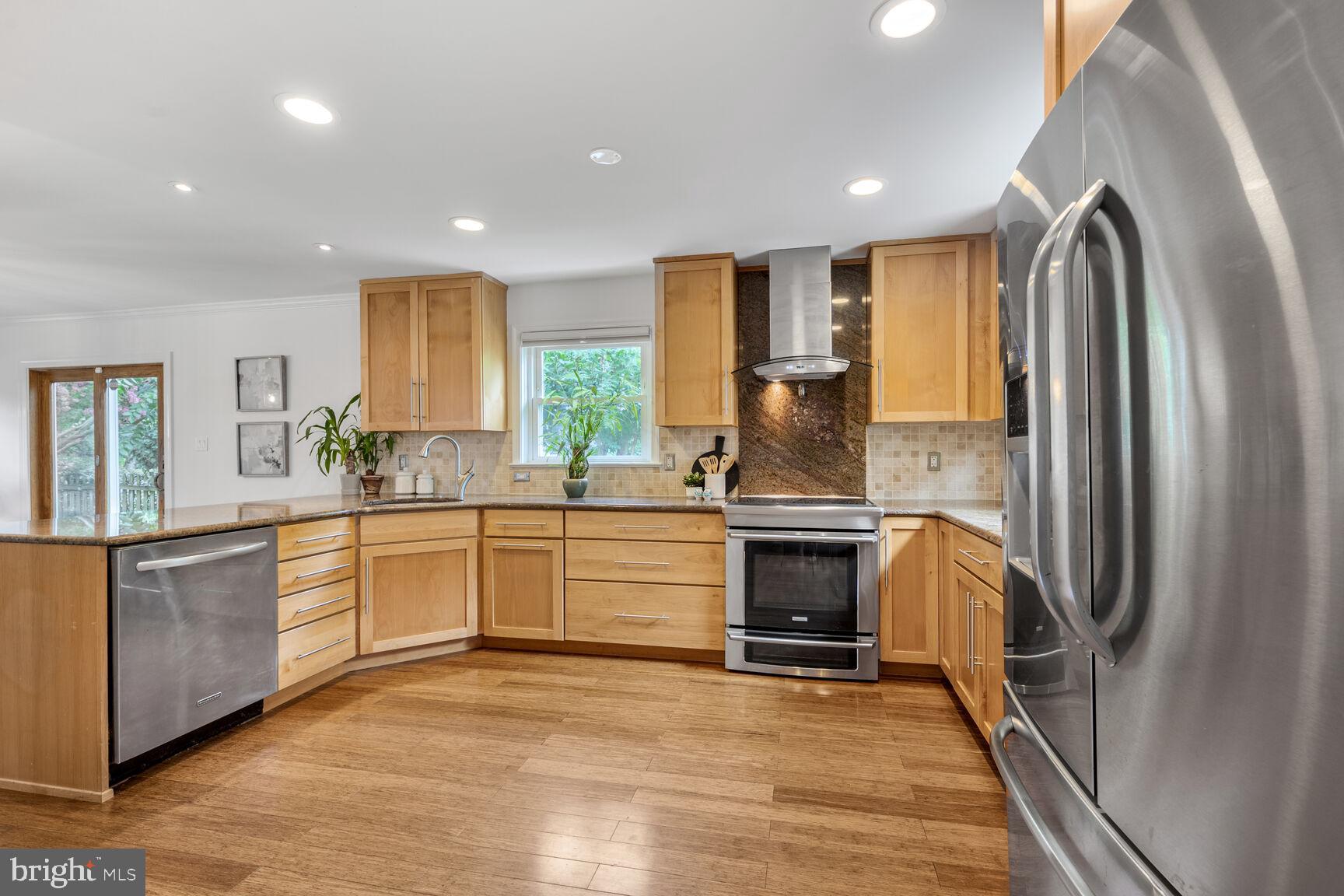 LACEY FOREST - Residential