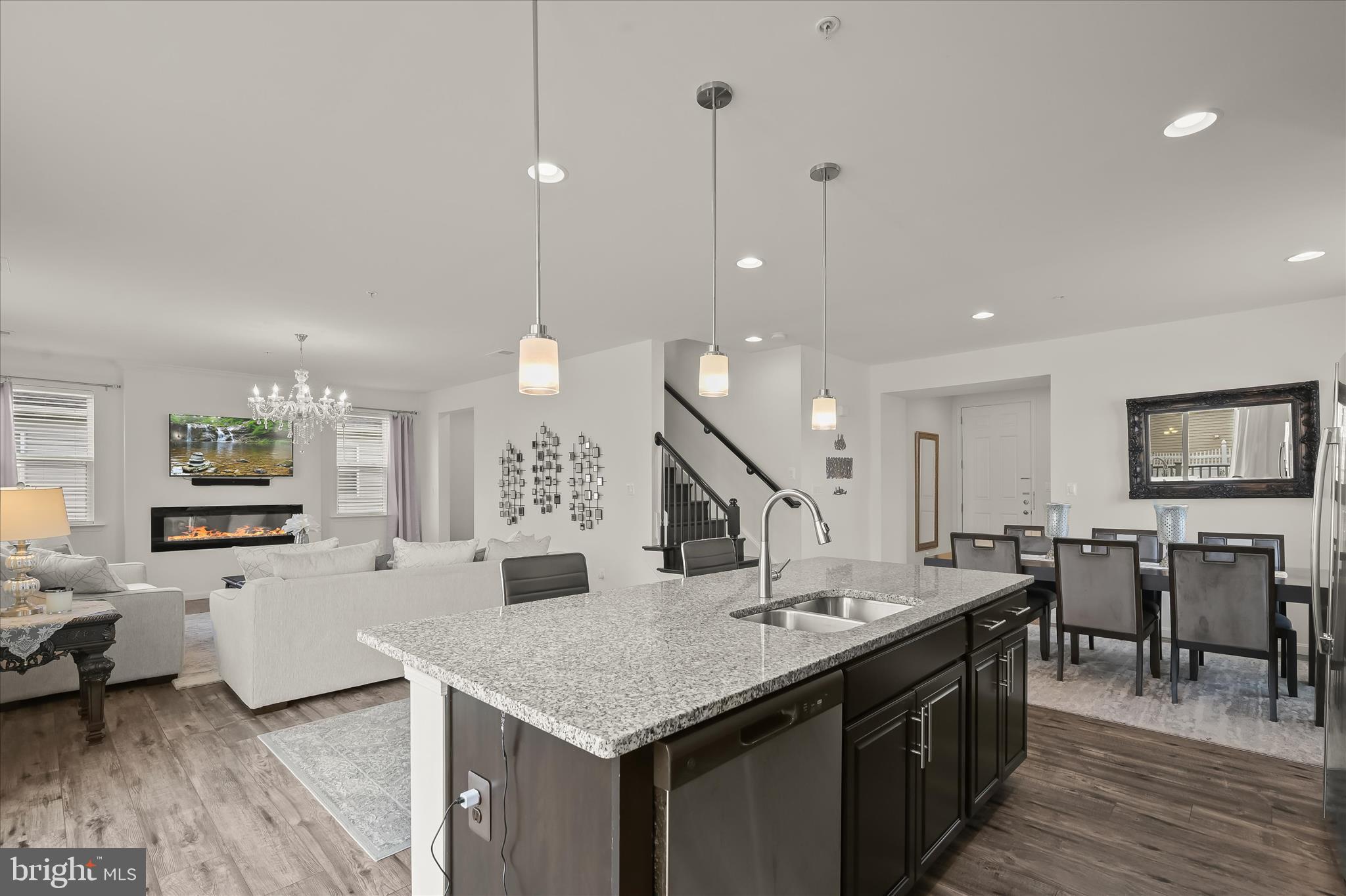 HAGERS CROSSING - Residential