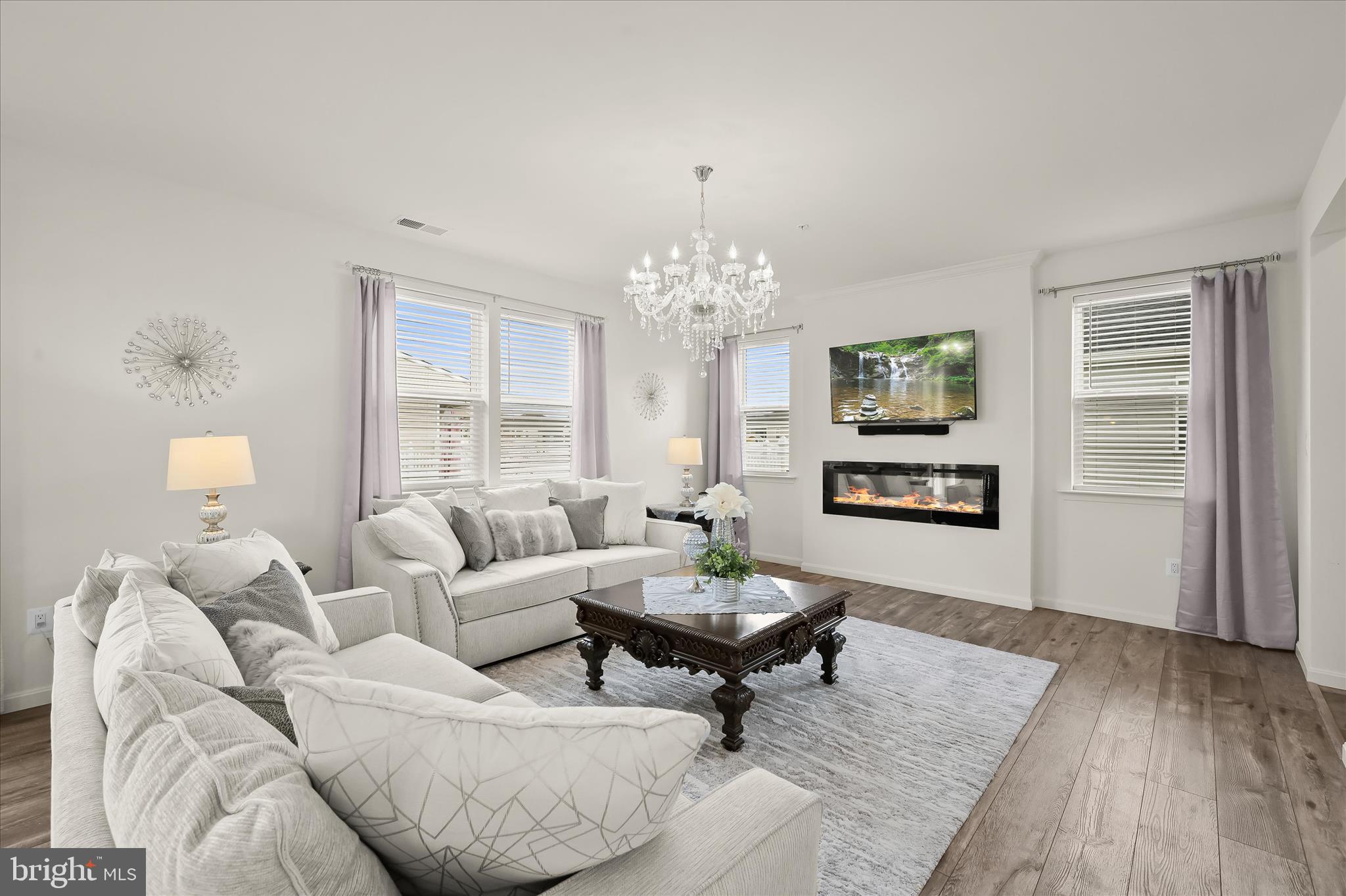 HAGERS CROSSING - Residential