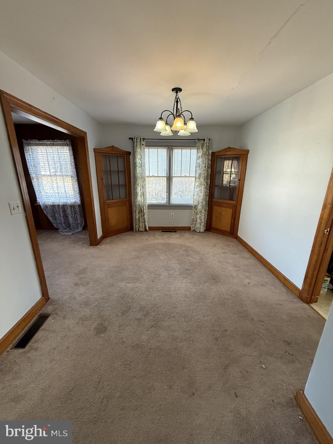 COLLEGE HEIGHTS - Residential