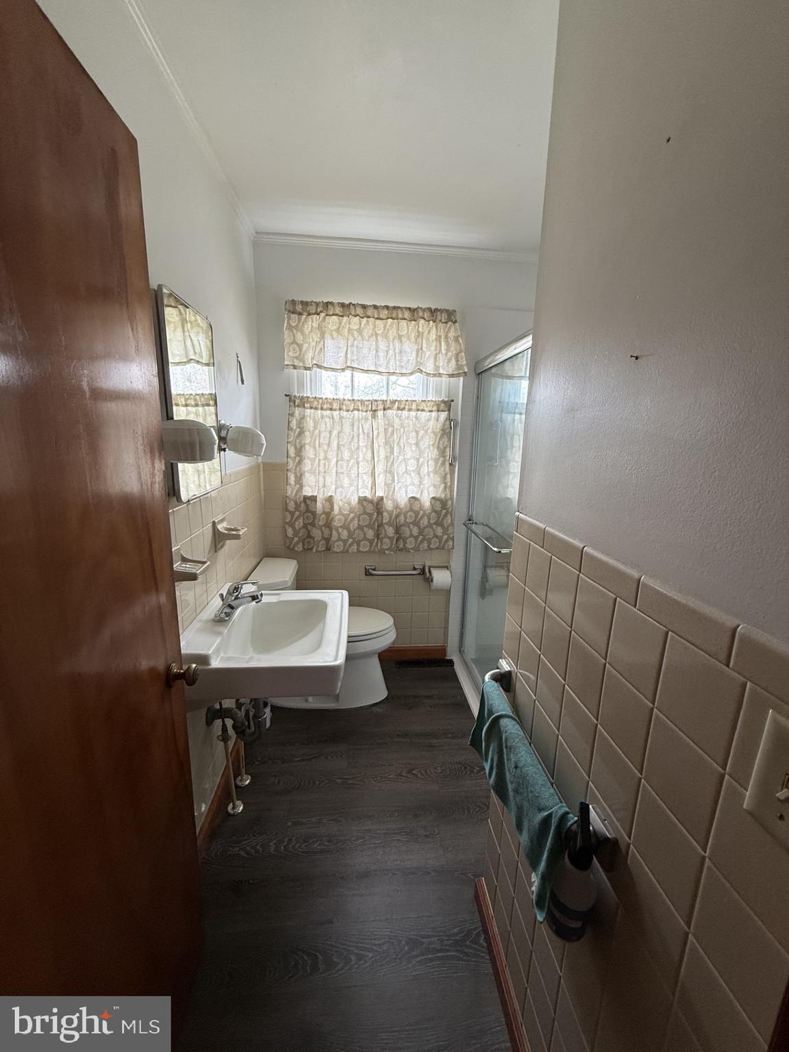 COLLEGE HEIGHTS - Residential