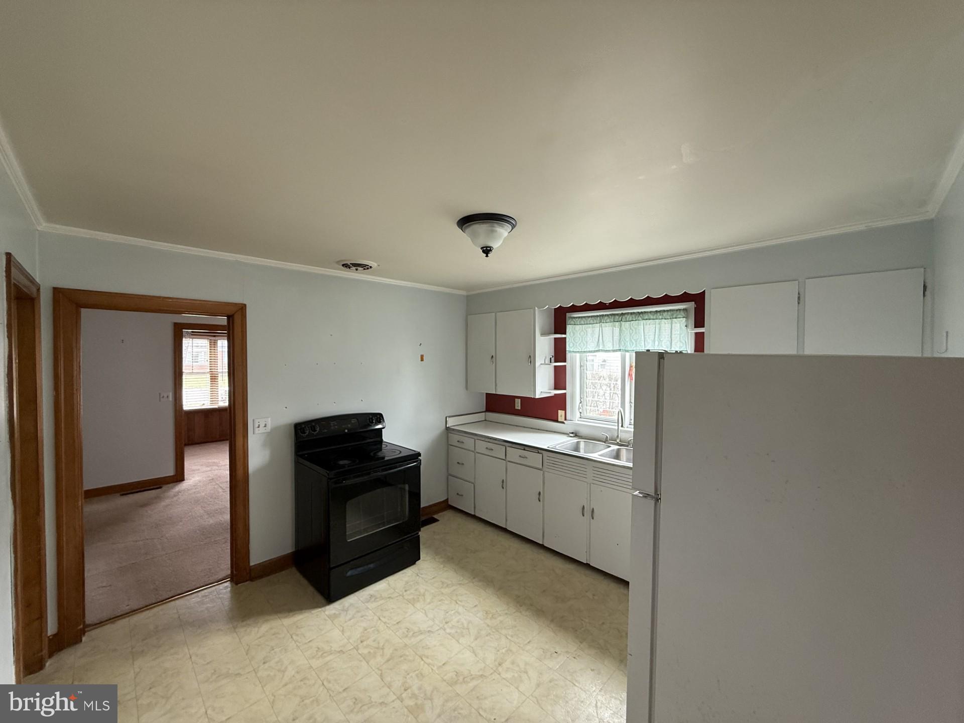 COLLEGE HEIGHTS - Residential