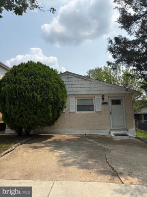 411 CARMODY HILLS DR, CAPITOL HEIGHTS, MD 20743 - Image 9192be8b22bdcc66bebb7cb3318eb285/2909180626