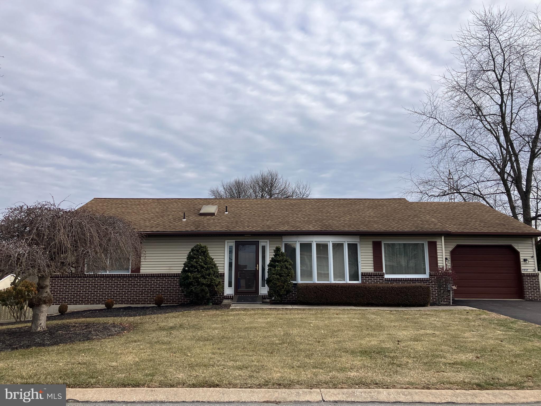 2927 WOODSHEAD TERRACE