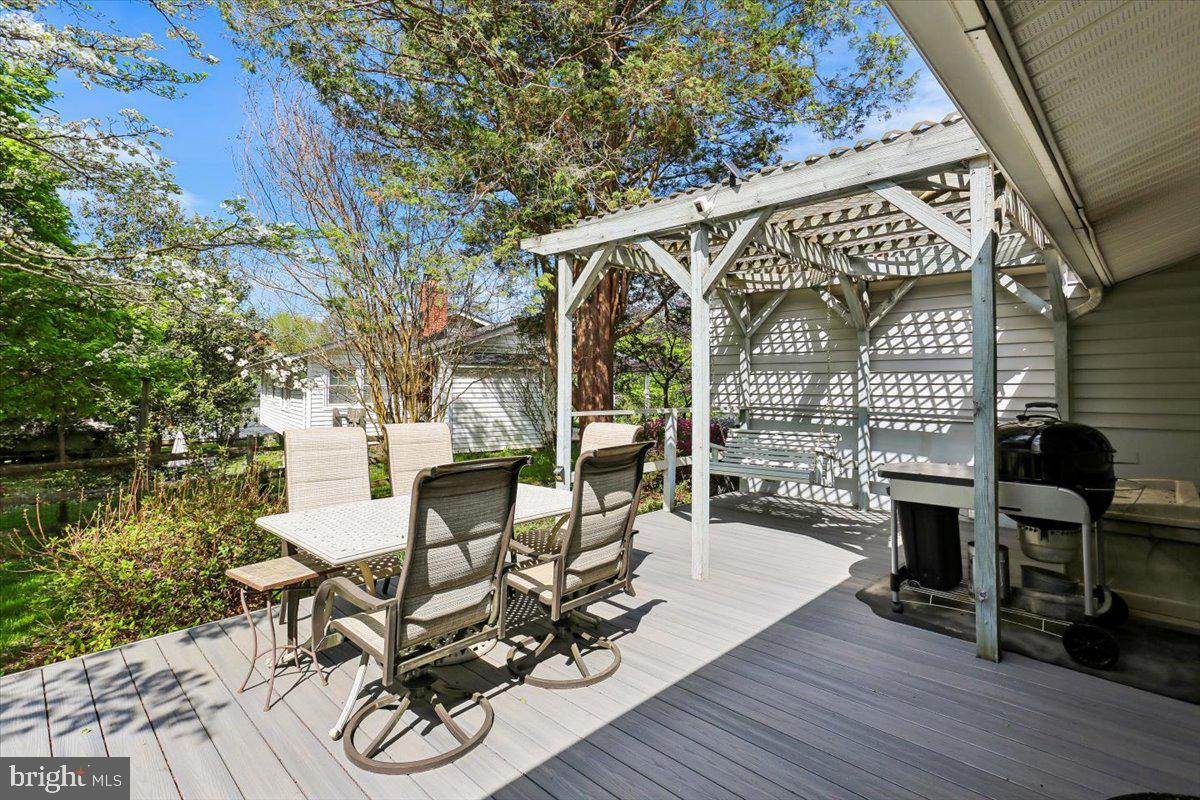 MILL CREEK TOWNE - Residential