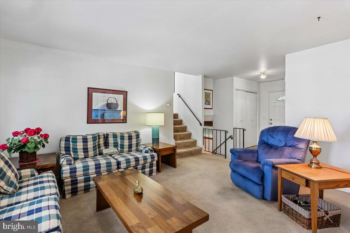 MILL CREEK TOWNE - Residential