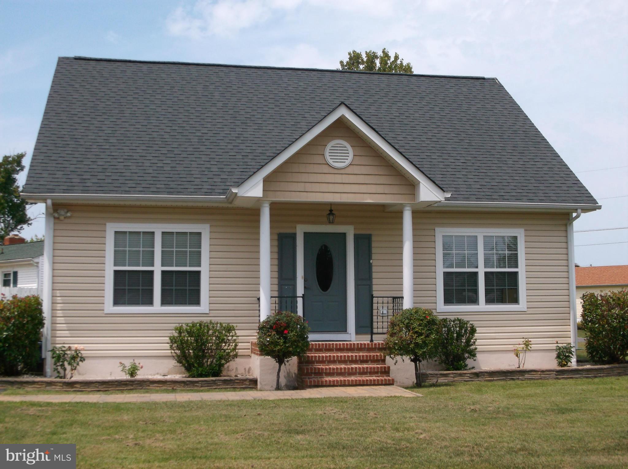 EBB TIDE BEACH - Residential Lease