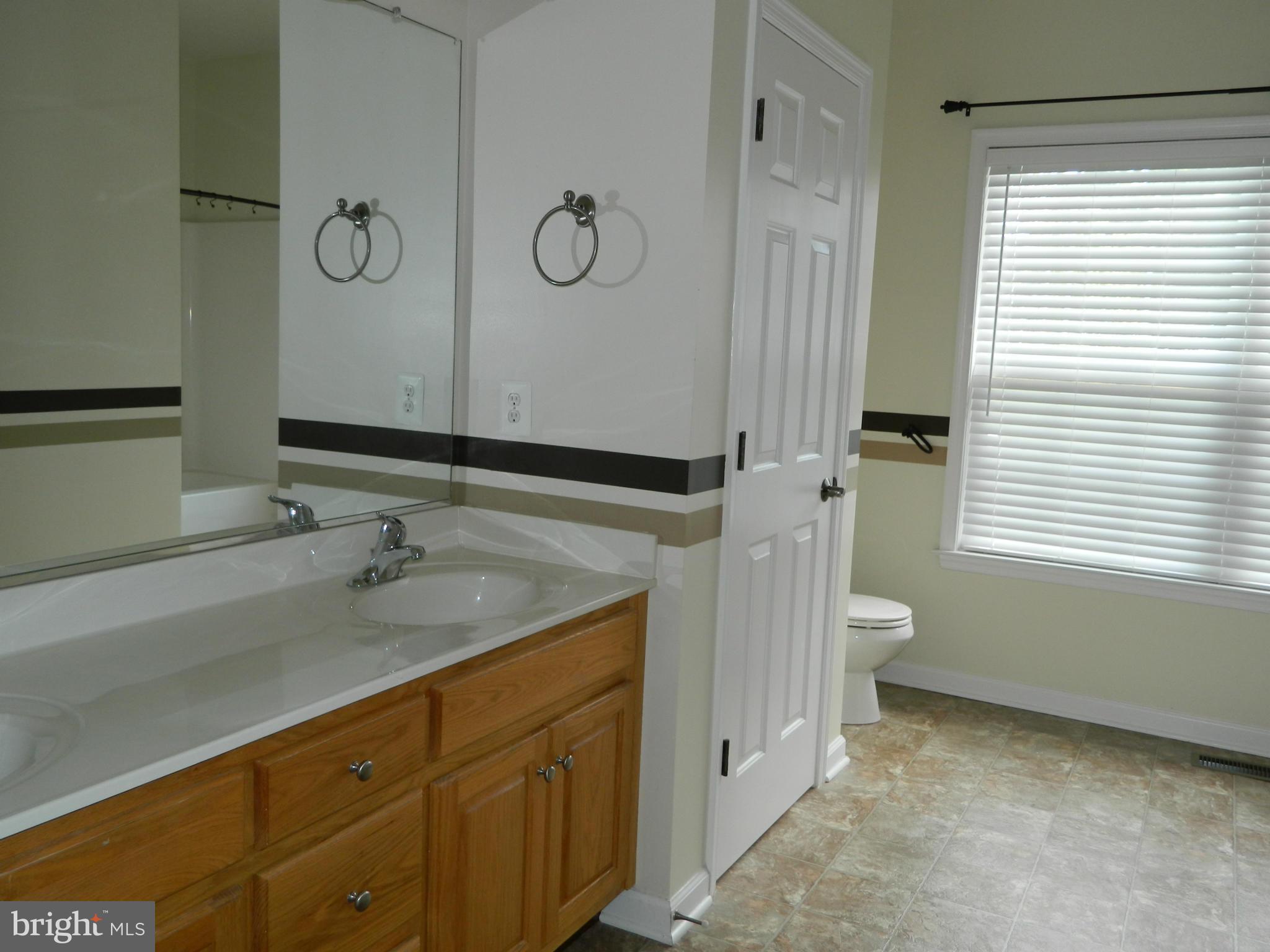 EBB TIDE BEACH - Residential Lease