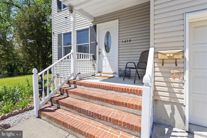 1459 DEUTZ AVENUE
