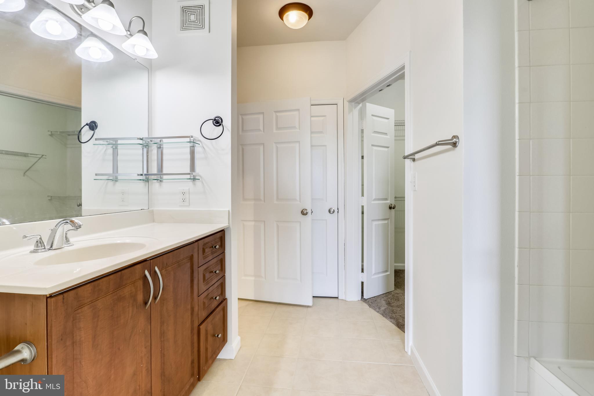 BRYSON AT WOODLAND PARK - Residential Lease