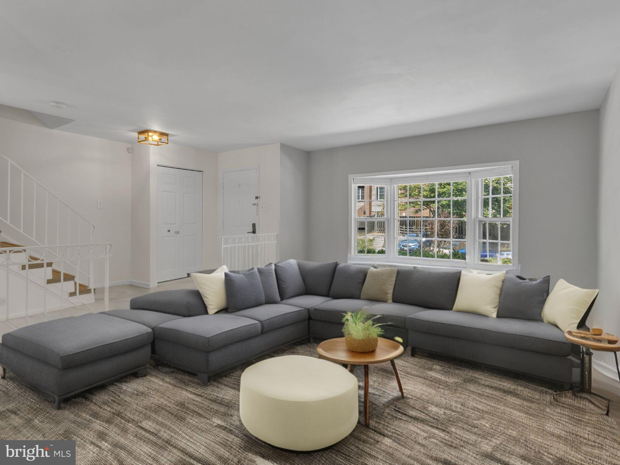 8247 CLIFTON FARM COURT