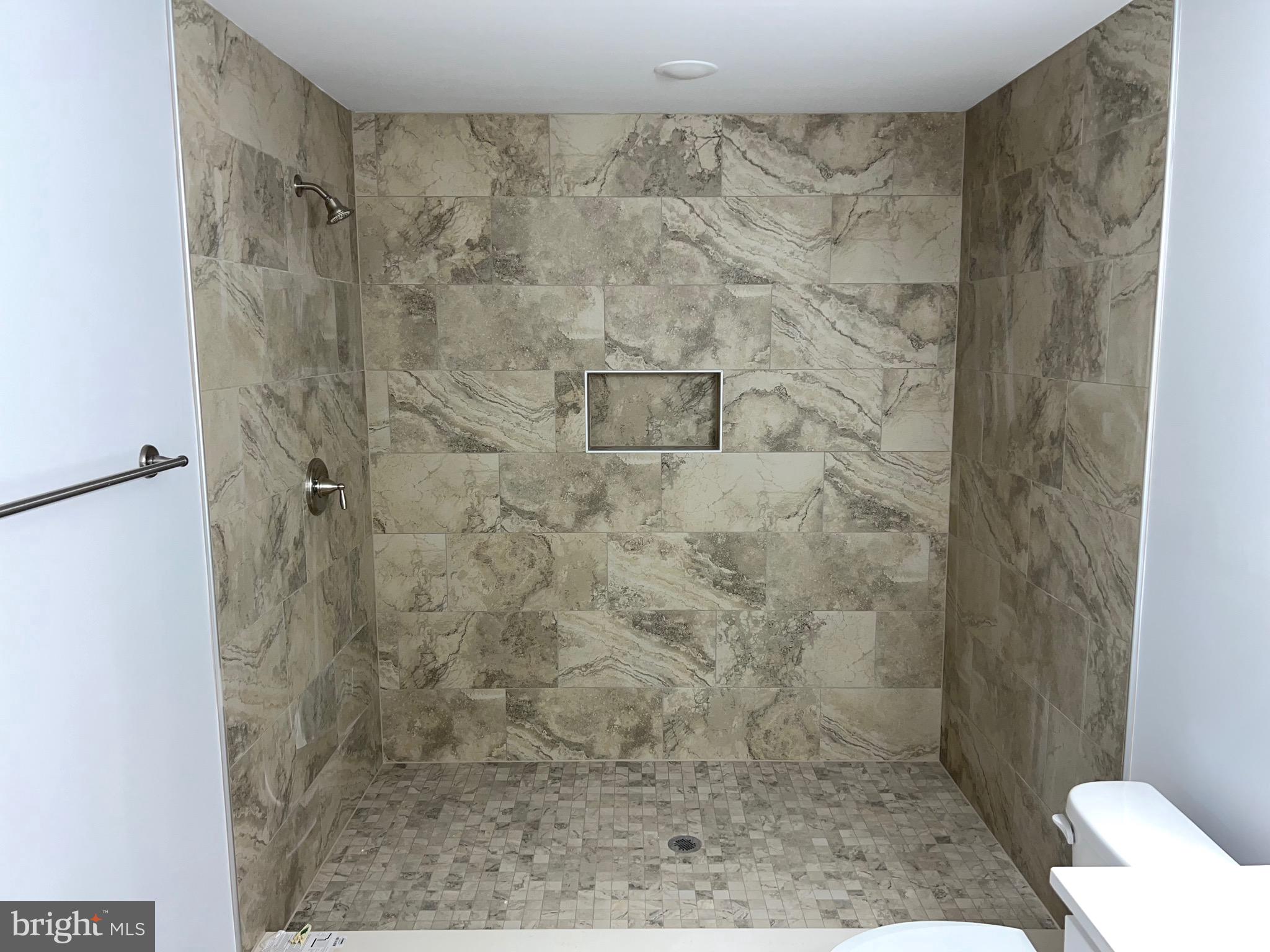 HARVEST GLEN - Residential