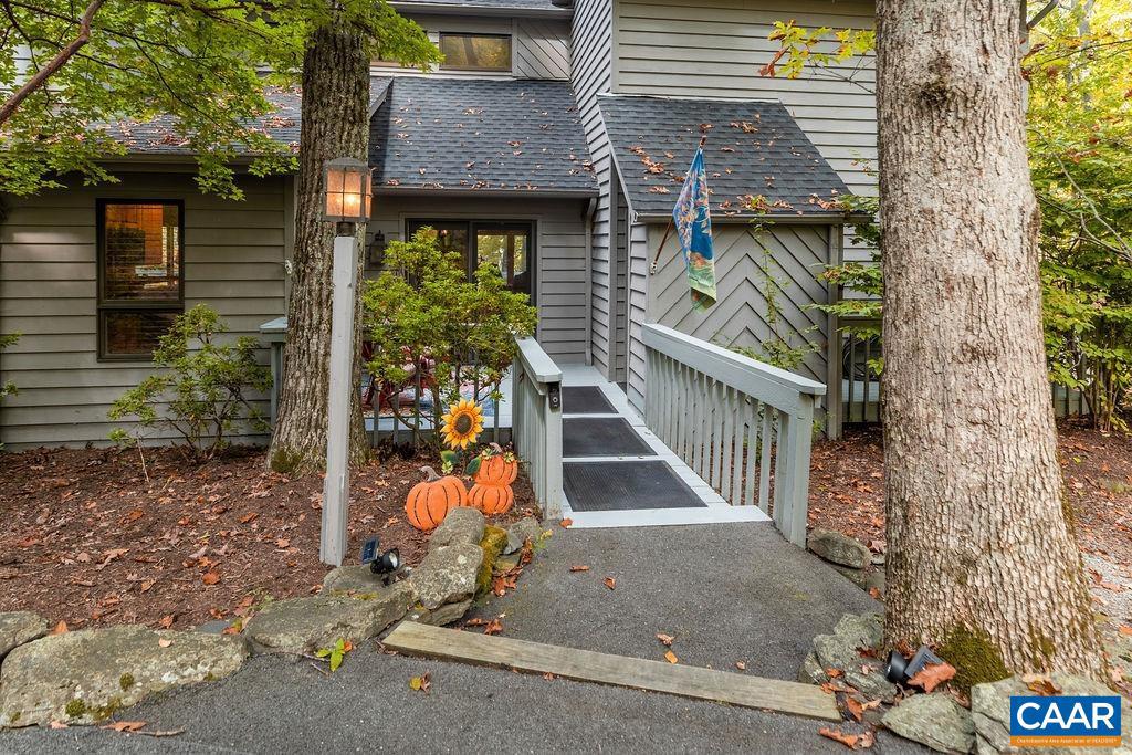 WINTERGREEN RESORT - Residential