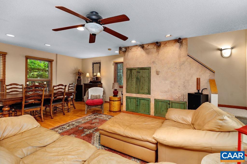 WINTERGREEN RESORT - Residential