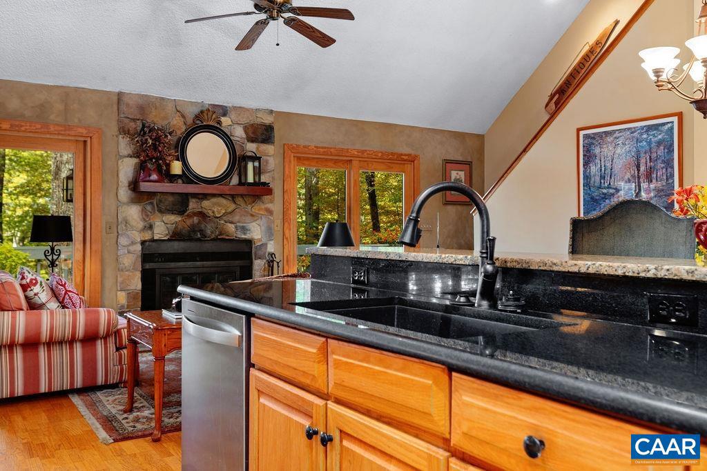 WINTERGREEN RESORT - Residential