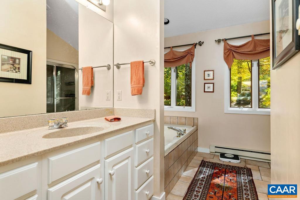 WINTERGREEN RESORT - Residential