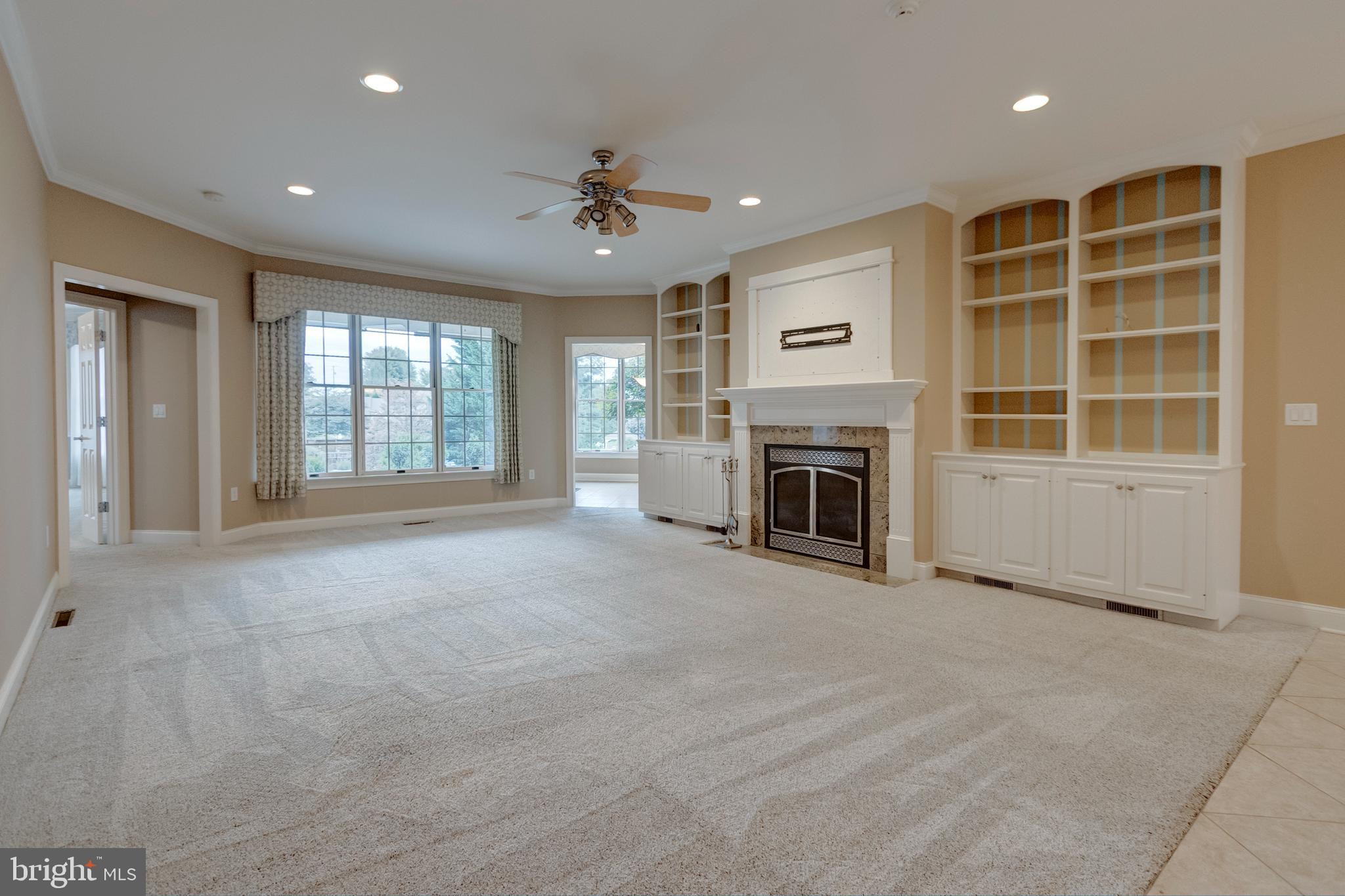 108 PIN OAK DRIVE
