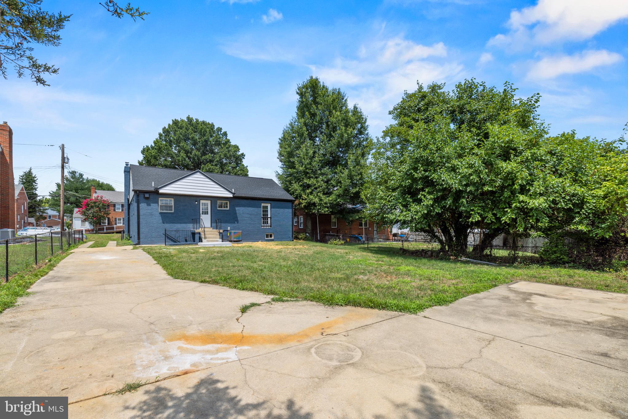 FLEISCHMAN VILLAGE - Residential