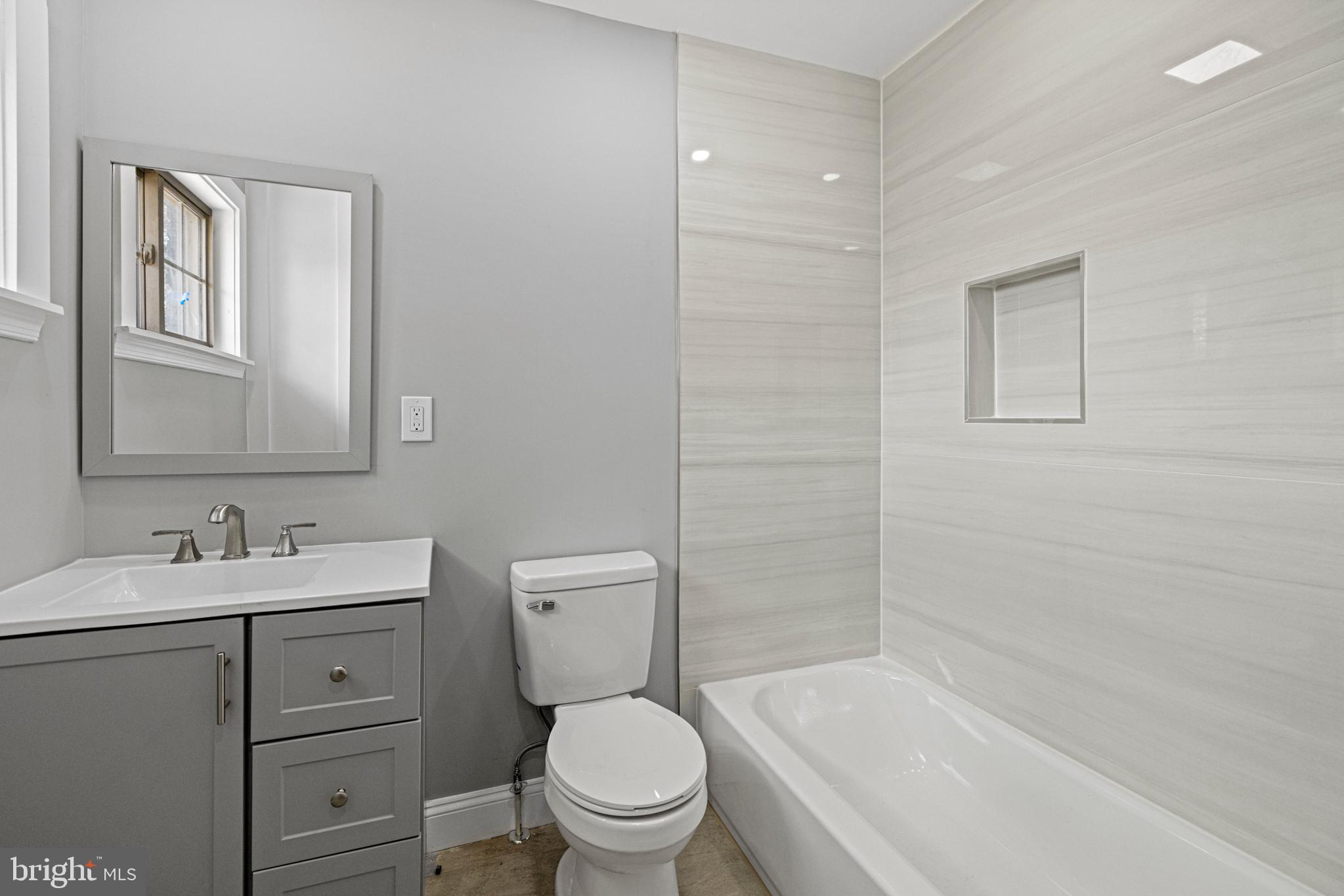 FLEISCHMAN VILLAGE - Residential