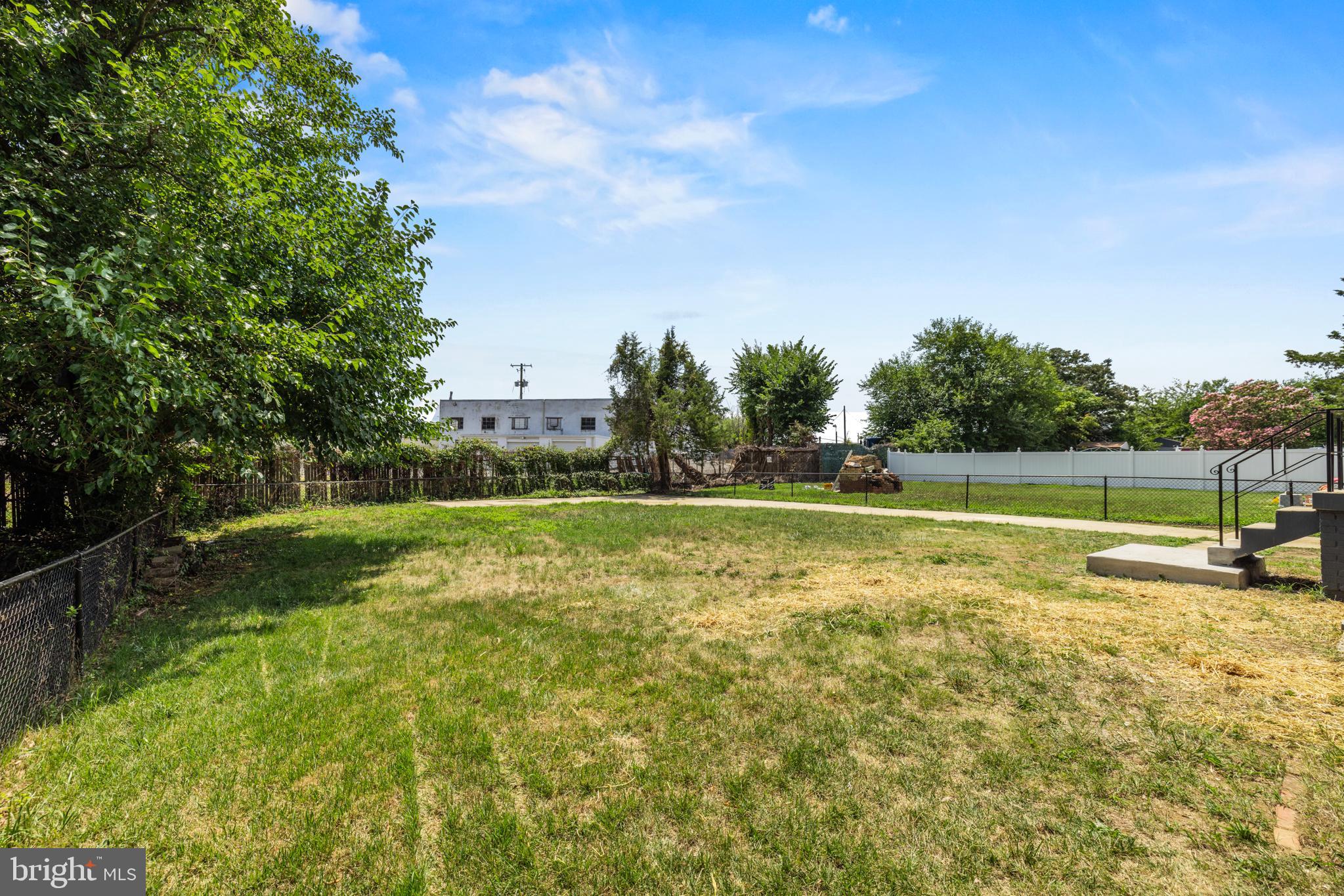 FLEISCHMAN VILLAGE - Residential