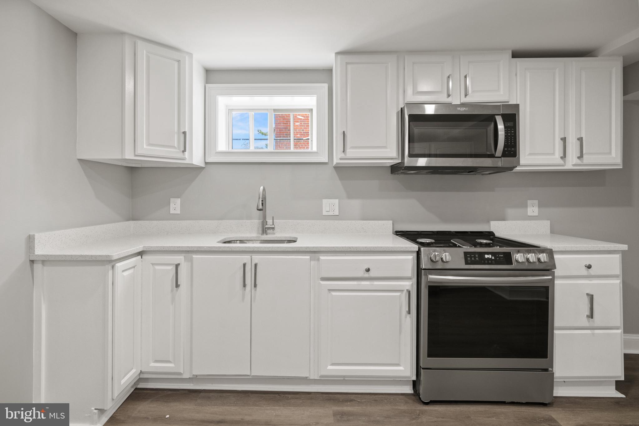 FLEISCHMAN VILLAGE - Residential