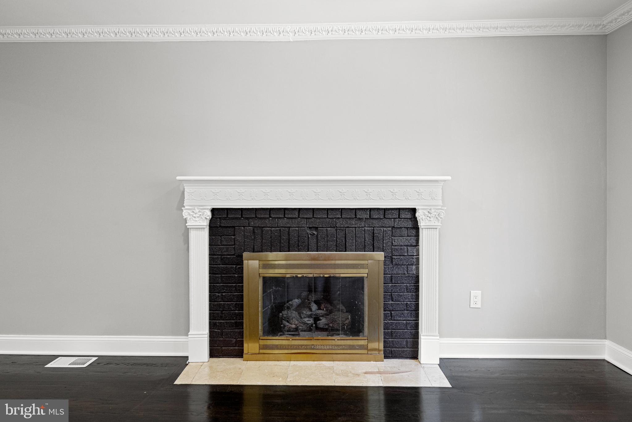 FLEISCHMAN VILLAGE - Residential