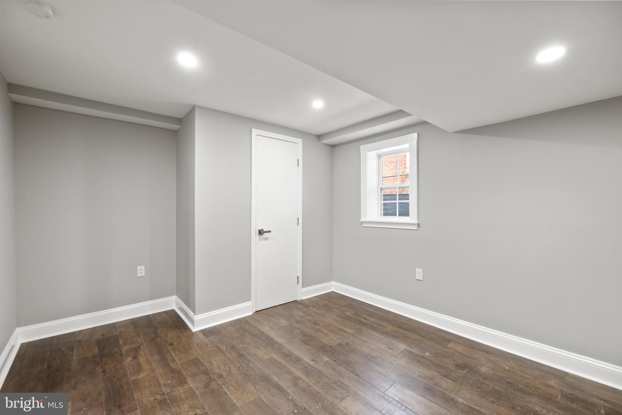 FLEISCHMAN VILLAGE - Residential