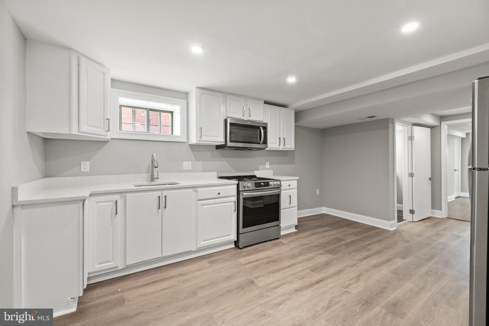 FLEISCHMAN VILLAGE - Residential