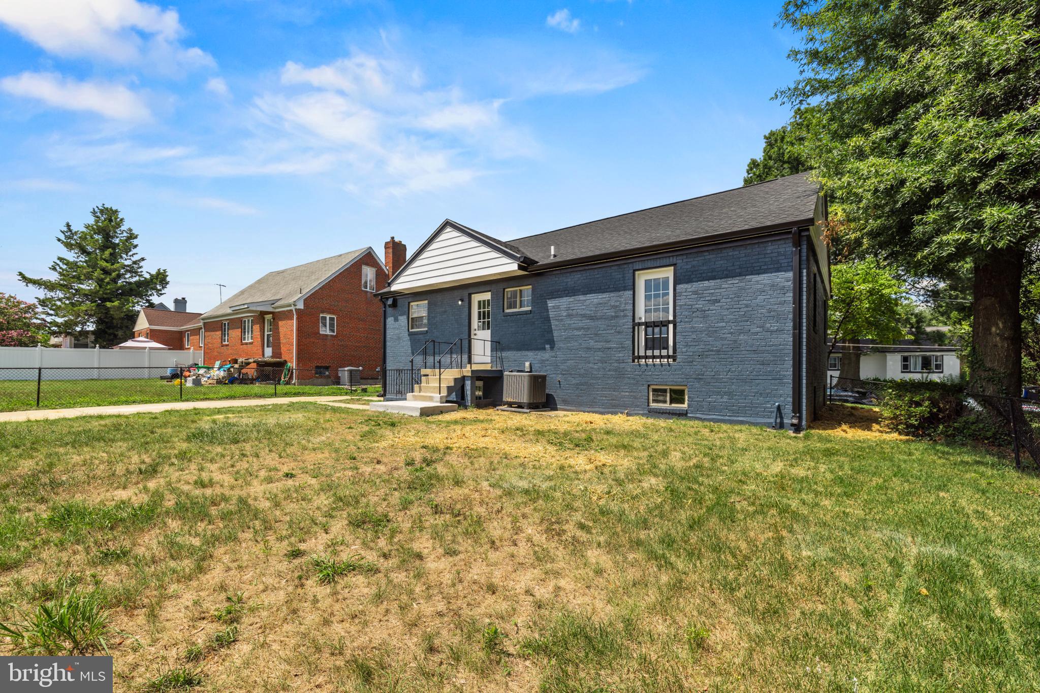 FLEISCHMAN VILLAGE - Residential