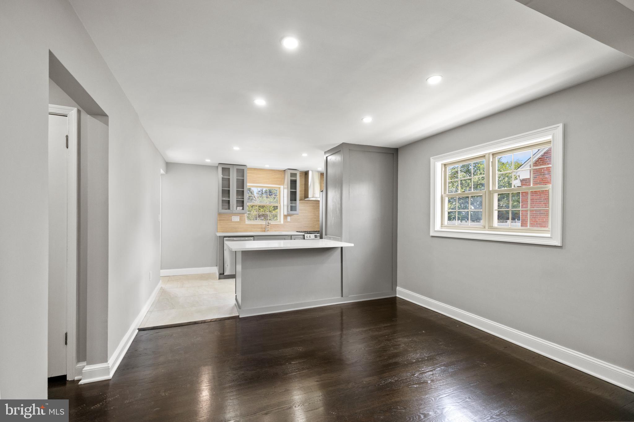 FLEISCHMAN VILLAGE - Residential