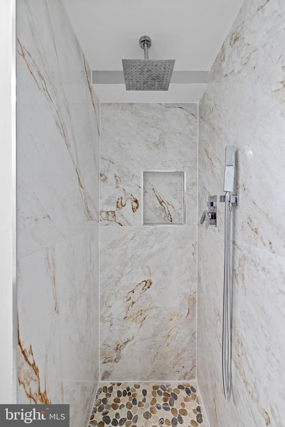 FLEISCHMAN VILLAGE - Residential