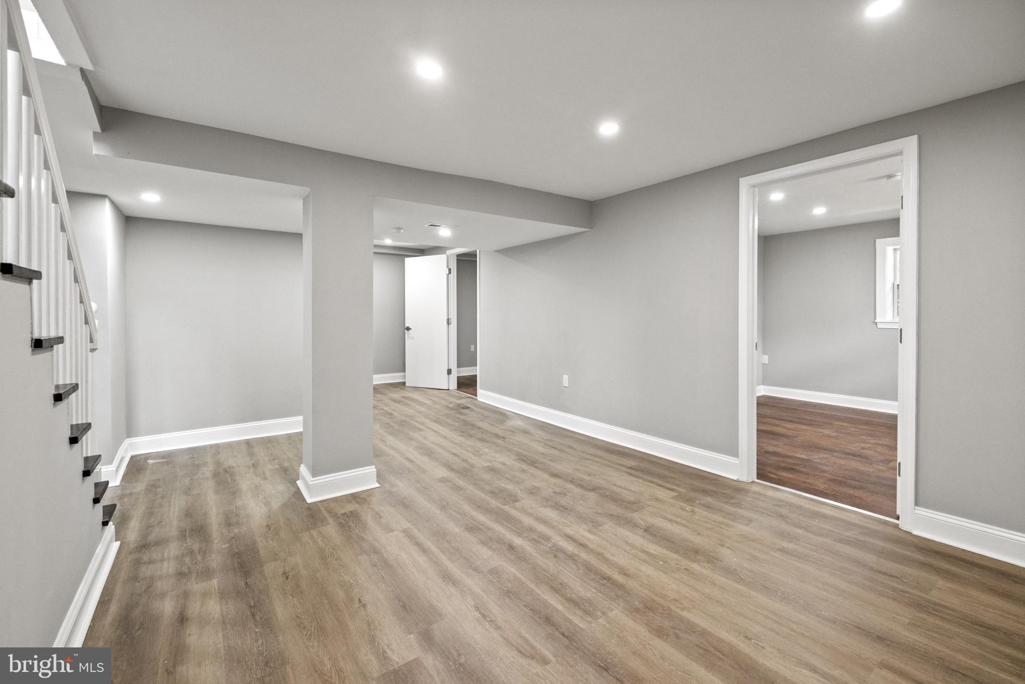 FLEISCHMAN VILLAGE - Residential