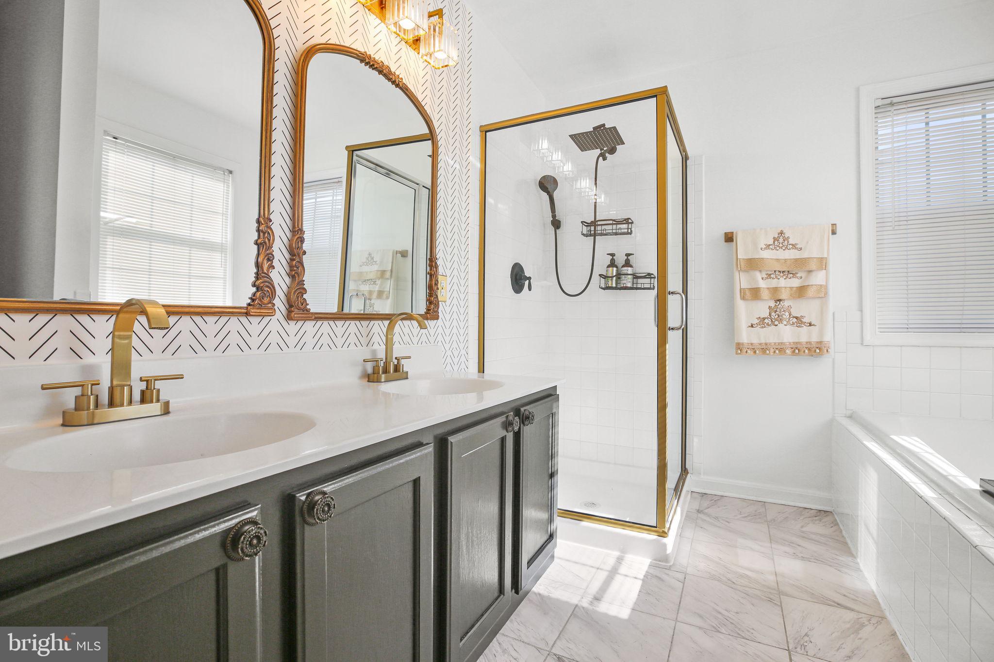 PARK RIDGE - Residential