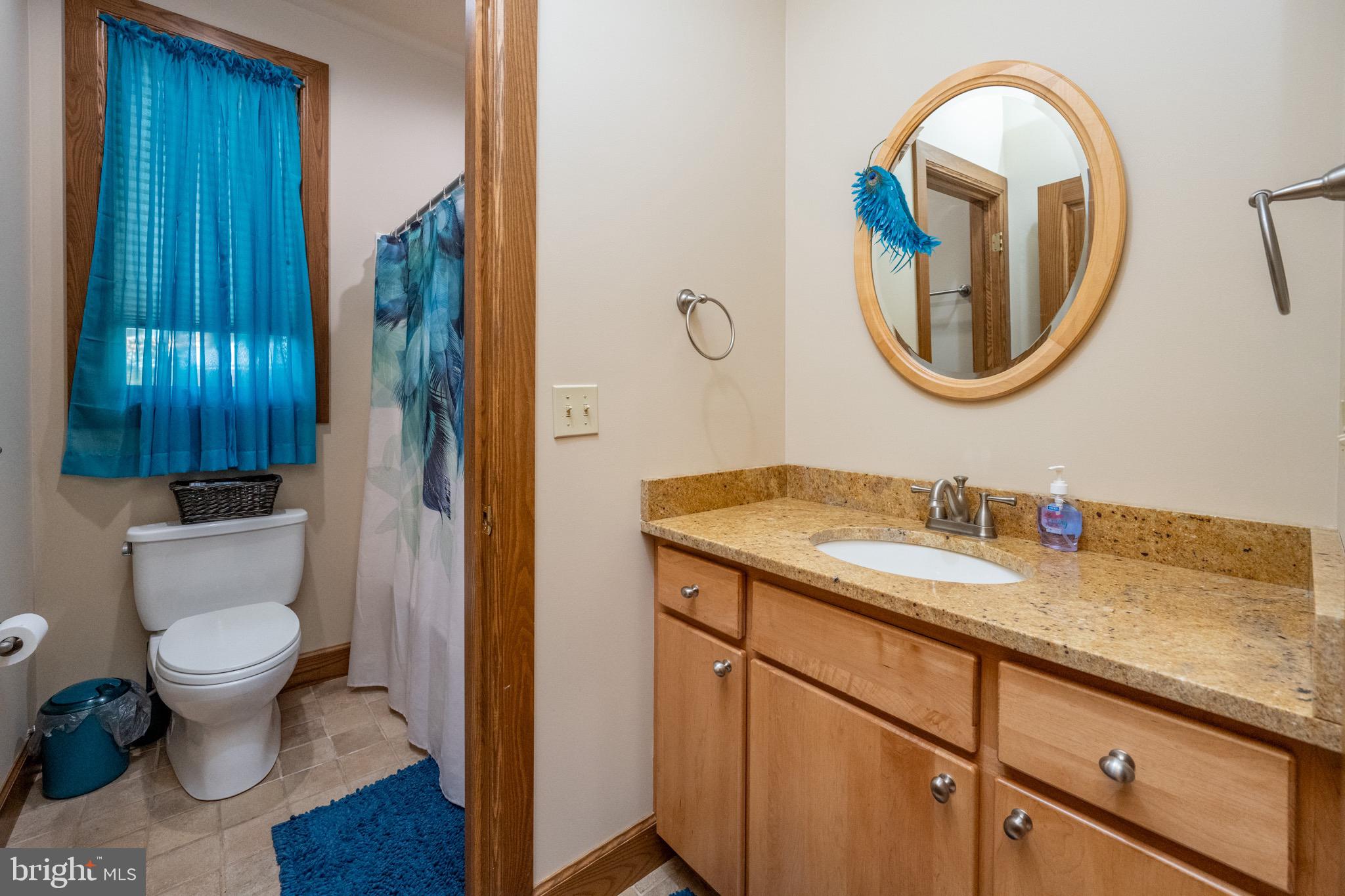 TURKEY NECK - Residential