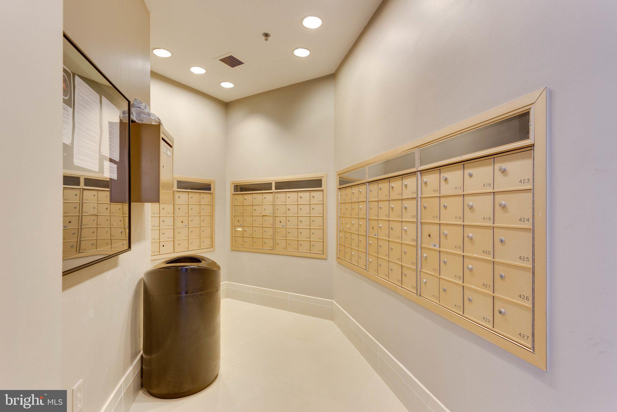 LILLIAN COURT AT TYSONS - Residential