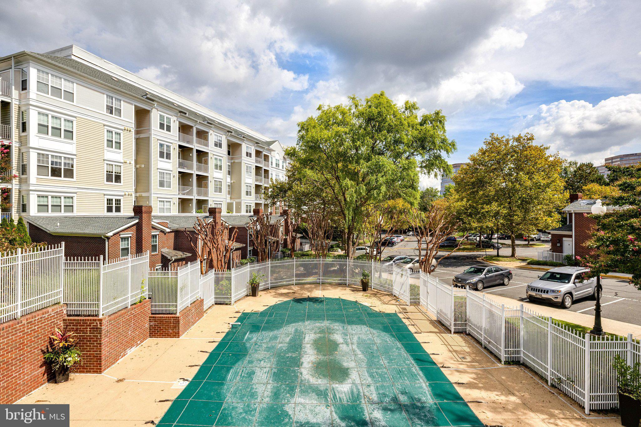LILLIAN COURT AT TYSONS - Residential