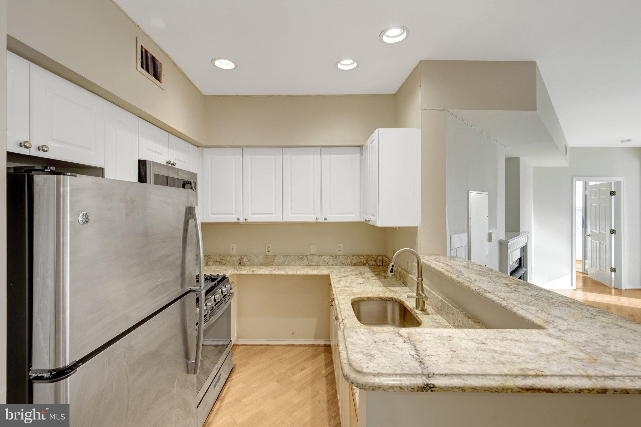 LILLIAN COURT AT TYSONS - Residential